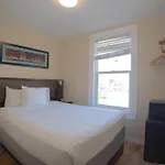 Casa Loma Hotel