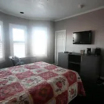 Alpha Inn And Suites