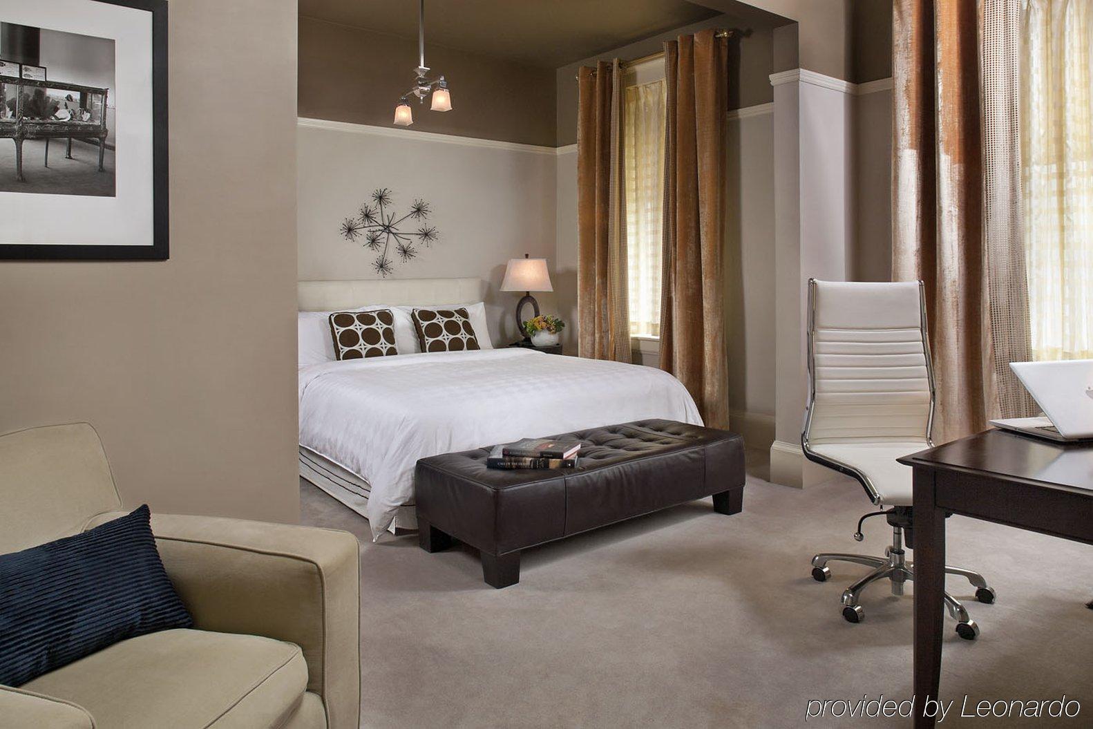 The Steinhart - A Personality Apartment *