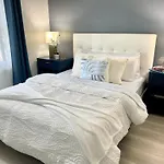 Private Lakeside Master Suite - Explore San Francisco\'S Urban Nature Galore