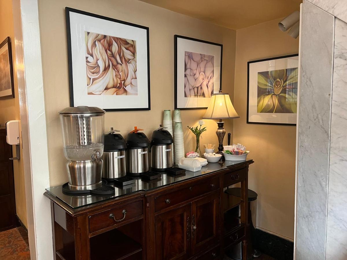 The Andrews Hotel 4*