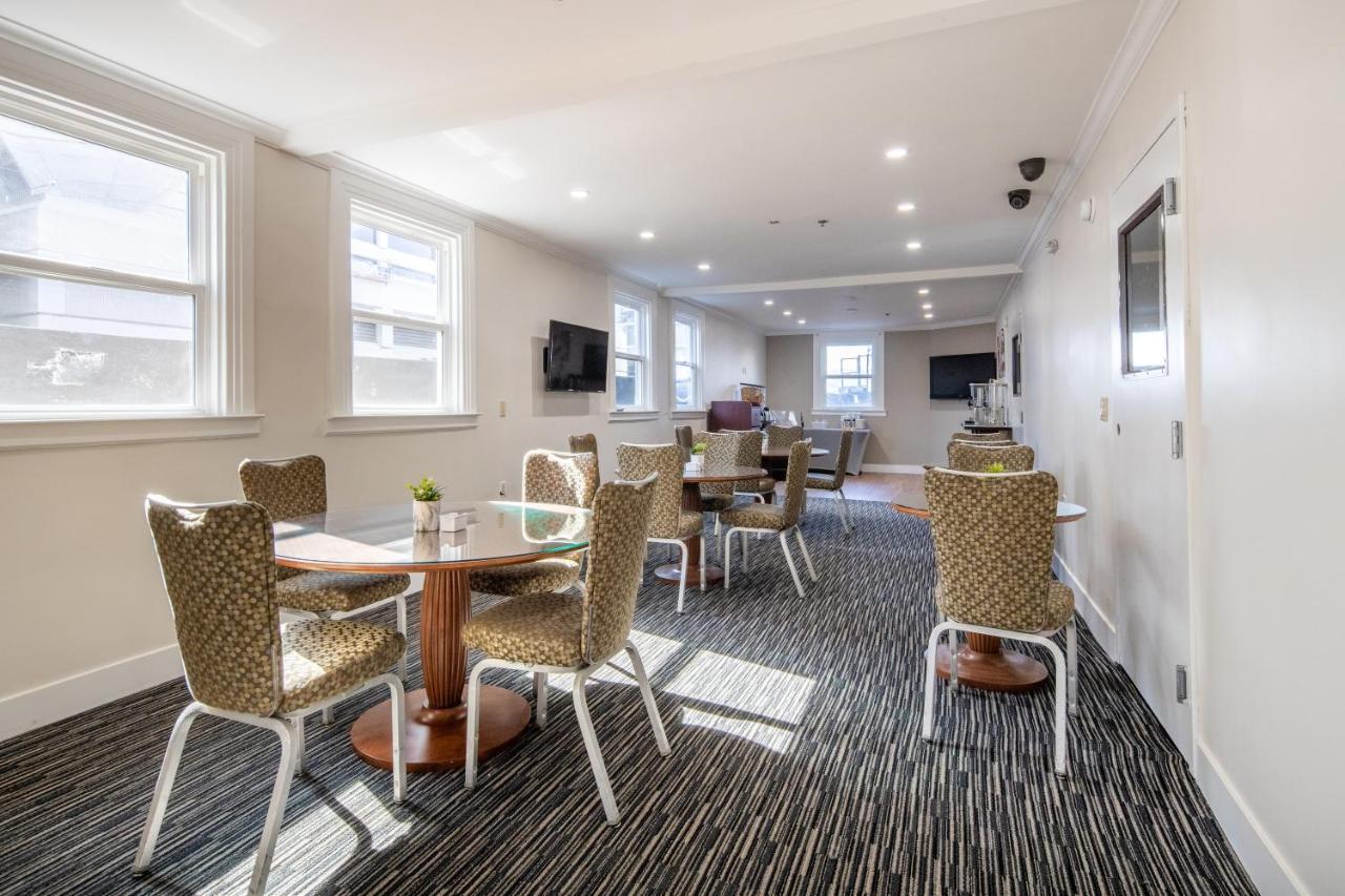 Hotel Inn@market 2*