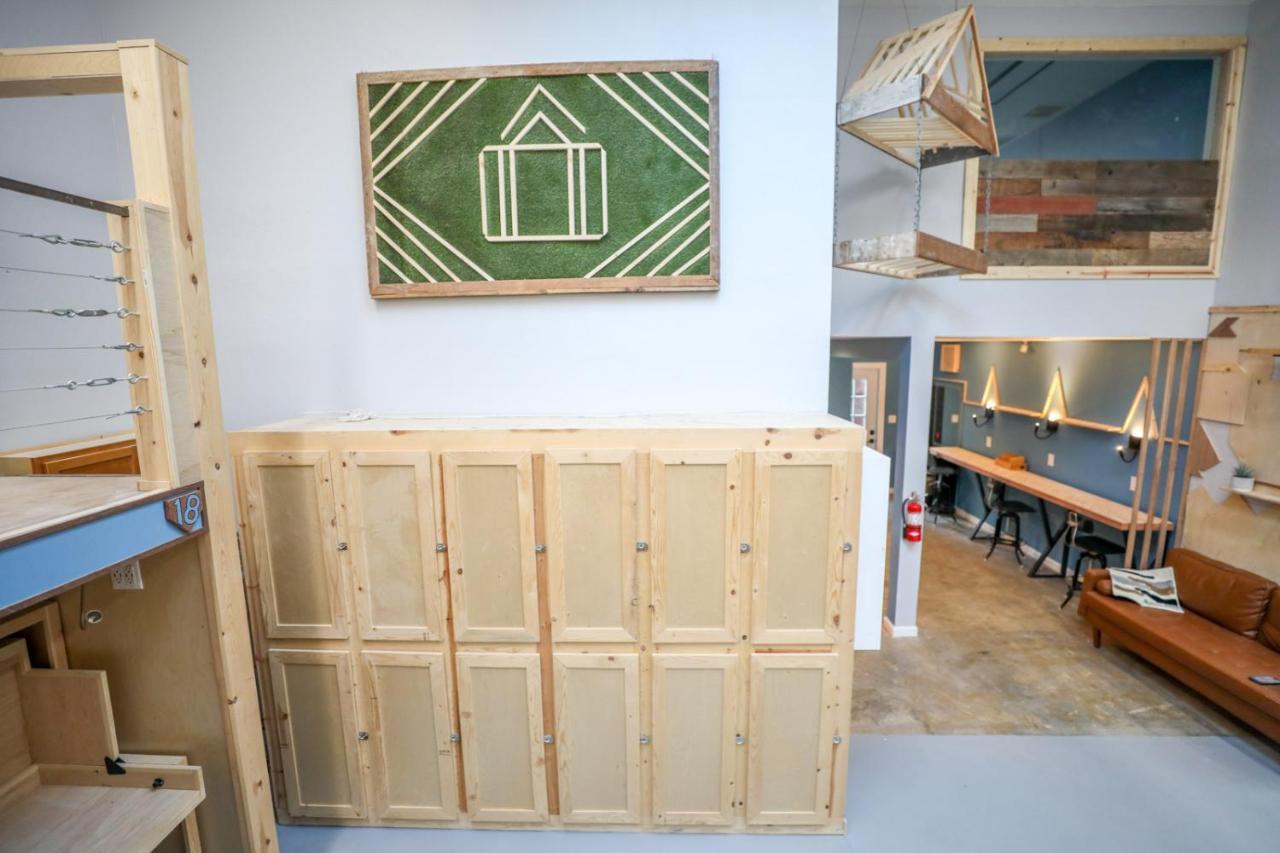 Hostel Podshare Marina *