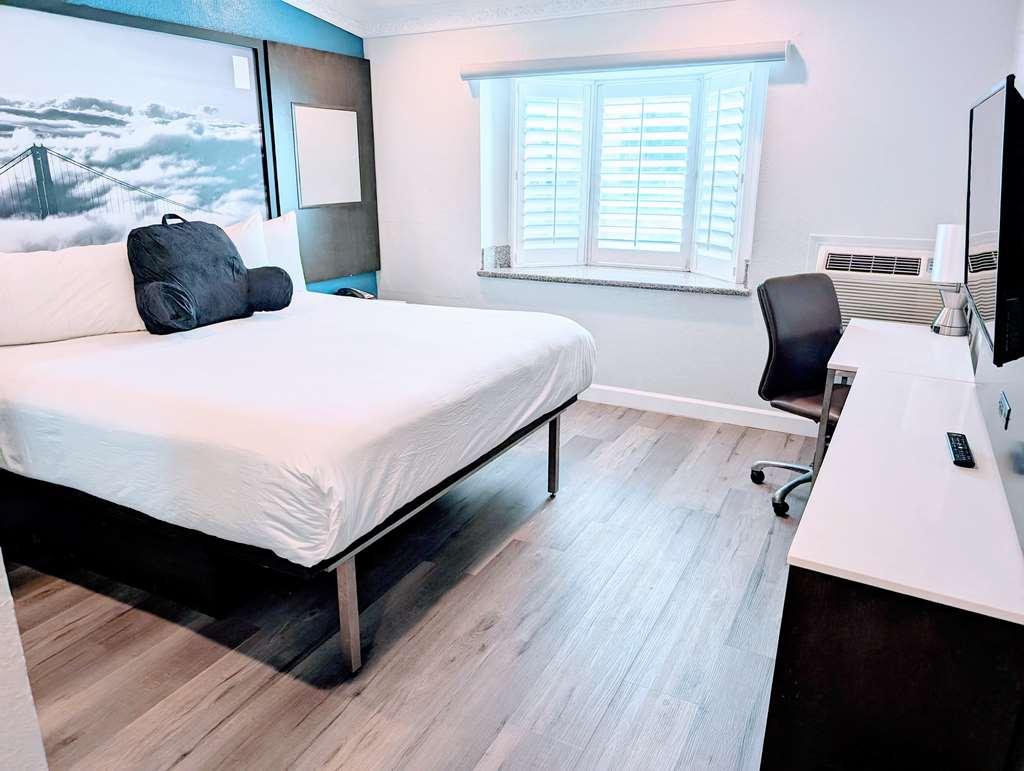 Hotel Signature Marina District *