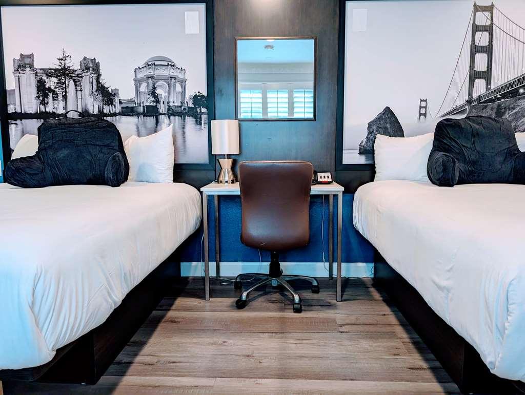 Hotel Signature Marina District *