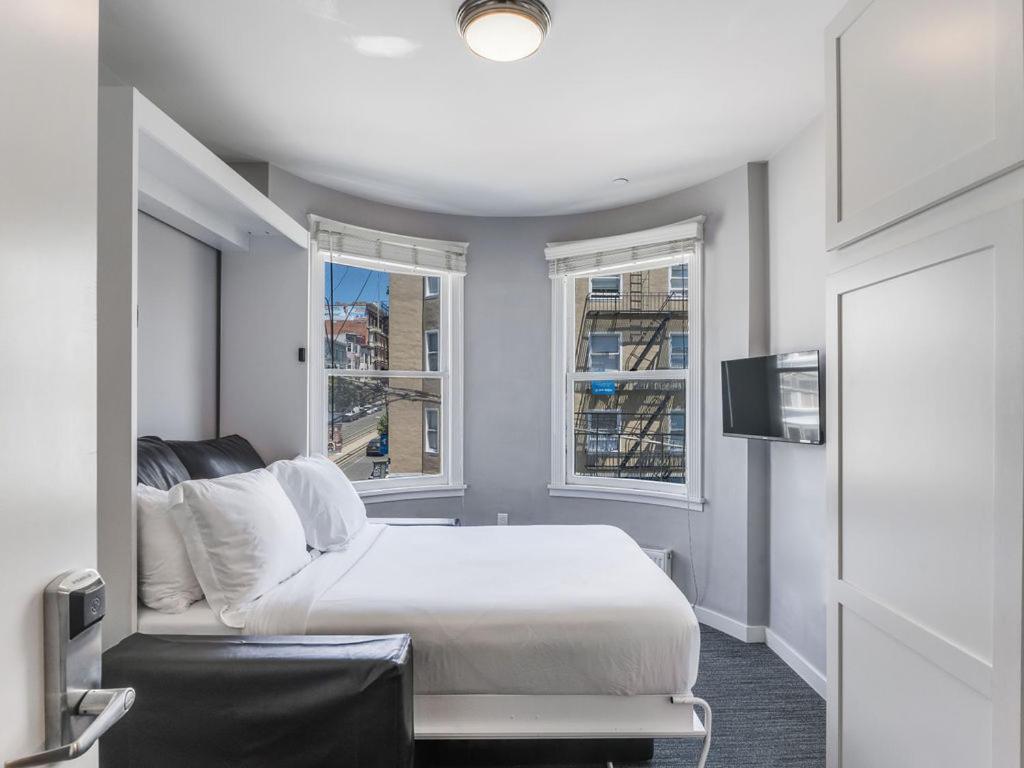 The Dorel Sf San Francisco
