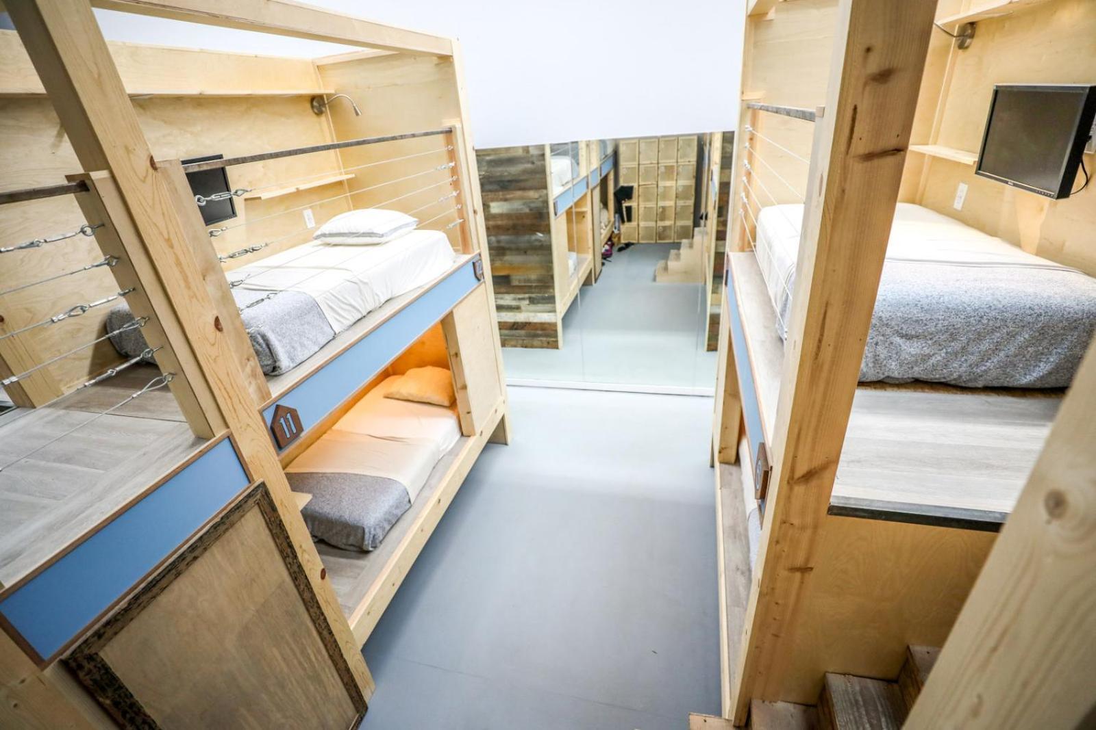 Podshare Marina Hostel *