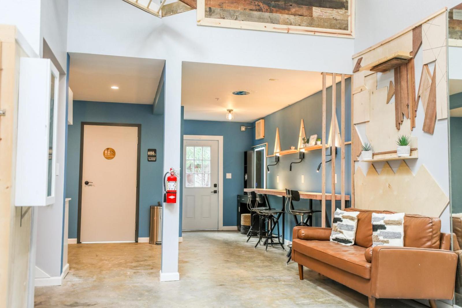 Hostel Podshare Marina